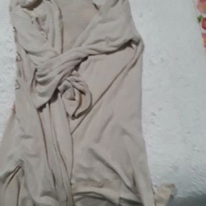 a jacket that you can wear in summer and winter